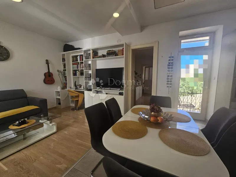 Flat Belveder, Rijeka, 70m2 – 2