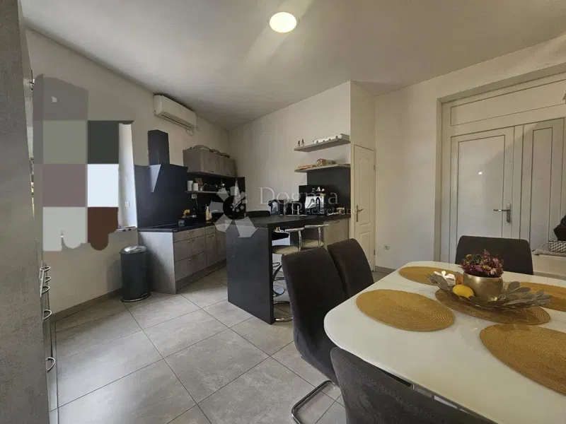 Flat Belveder, Rijeka, 70m2 – 3