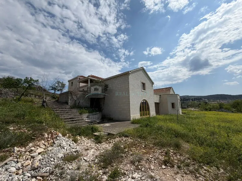 House Nerežišća – 3