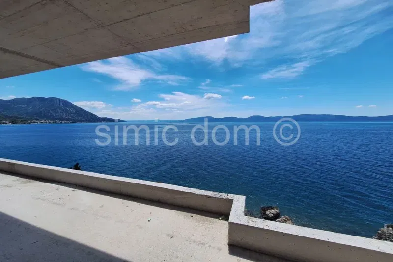 Penthouse uz more, Makarska rivijera