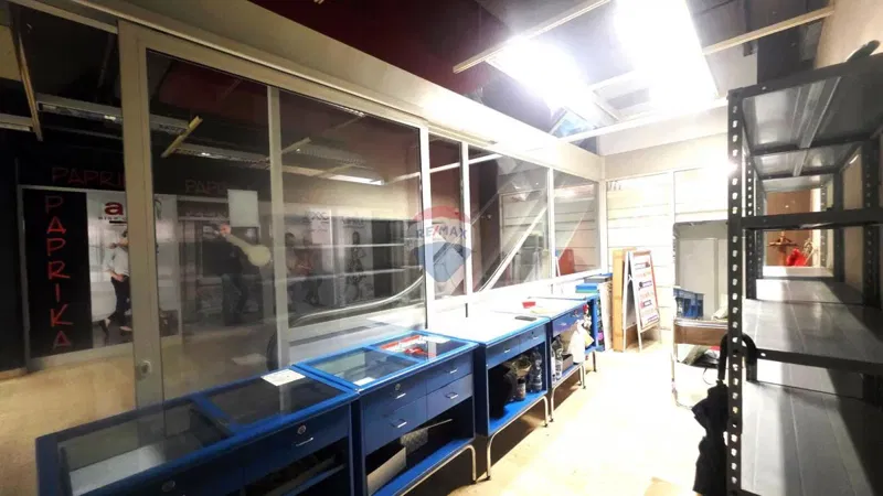 Istra,Umag-Poslovni prostor u centru grada
