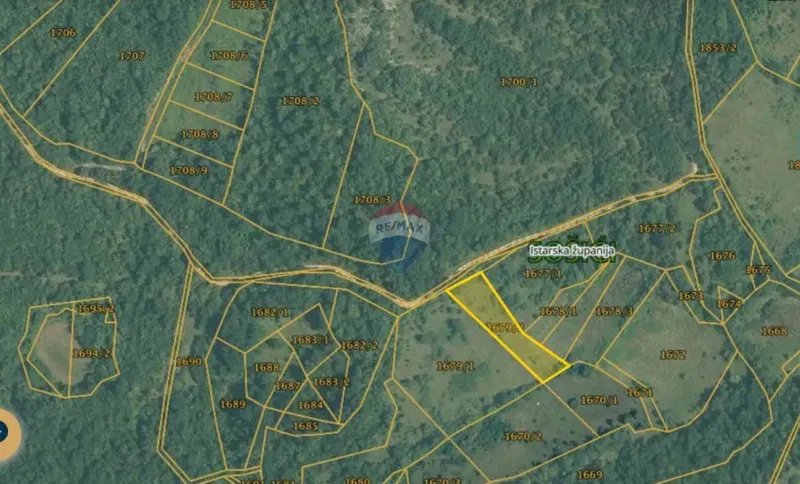 Non-structural plot Sošići, Kanfanar, 1.782m2 – 2