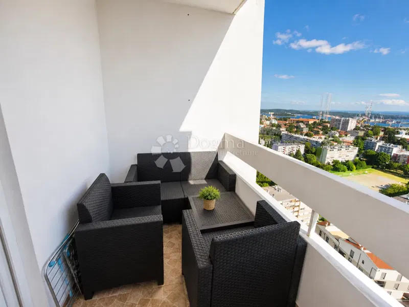 Flat Veruda, Pula, 61m2 – 2