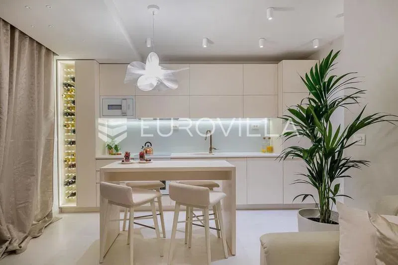 Split, Meje, two-room apartment in a great location – 2