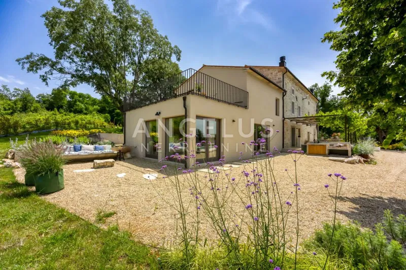 Istra, Labin - Imanje s kamenom vilom, bazenom, spa i panoramskim pogledom