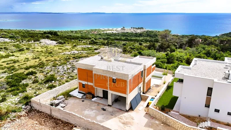 Hiša z razgledom na morje in bazenom - Novalja, otok Pag, Hrvaška