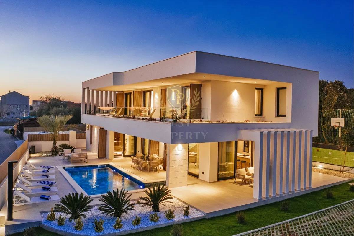 Razkošna vila ob morju - Bibinje, Zadar, Hrvaška