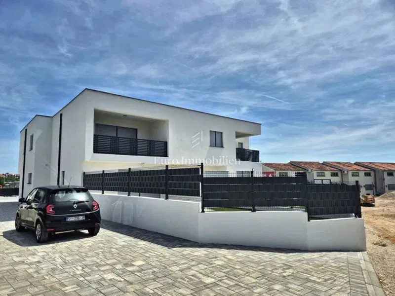 Vodice, Moderno appartamento S1 con giardino – 3