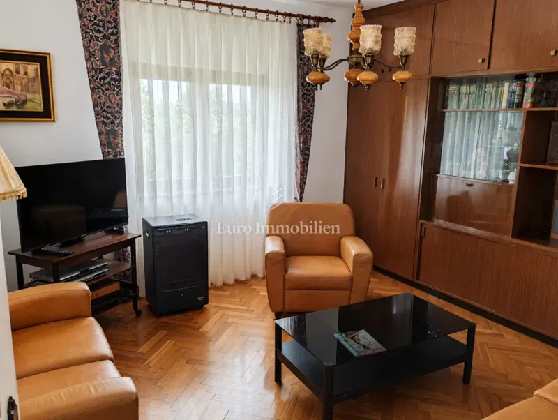 Fiume, Podmurvice, trilocale con balcone e loggia – 3