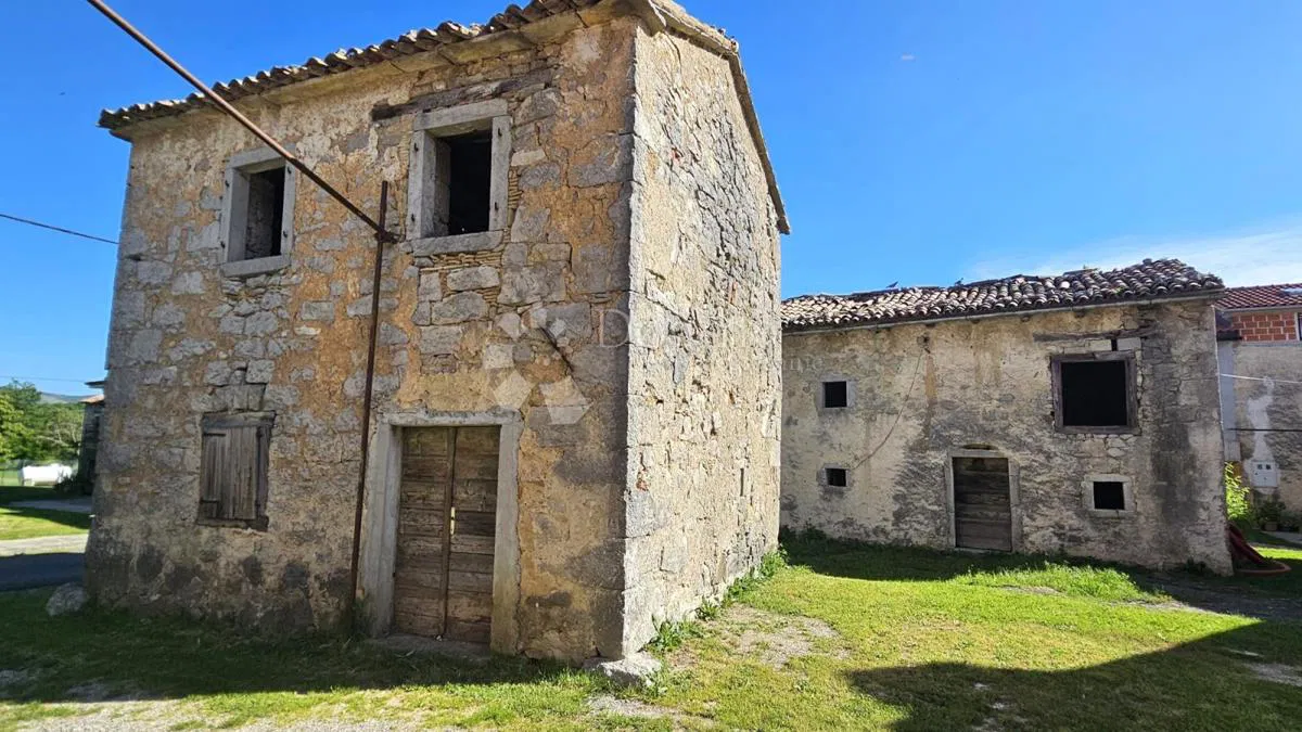 Hiša Roč, Buzet, 100m2