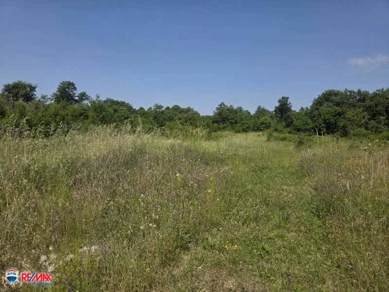 Building land Juršići, Svetvinčenat, 630m2 – 2