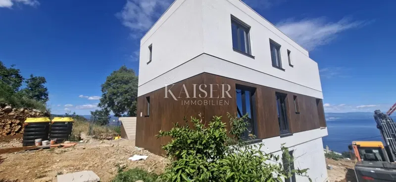 Flat Liganj, Lovran, 153m2 – 2