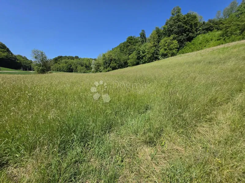 Mezőgazdasági terület Hruševec Kupljenski, Zaprešić - Okolica, 1.967m2