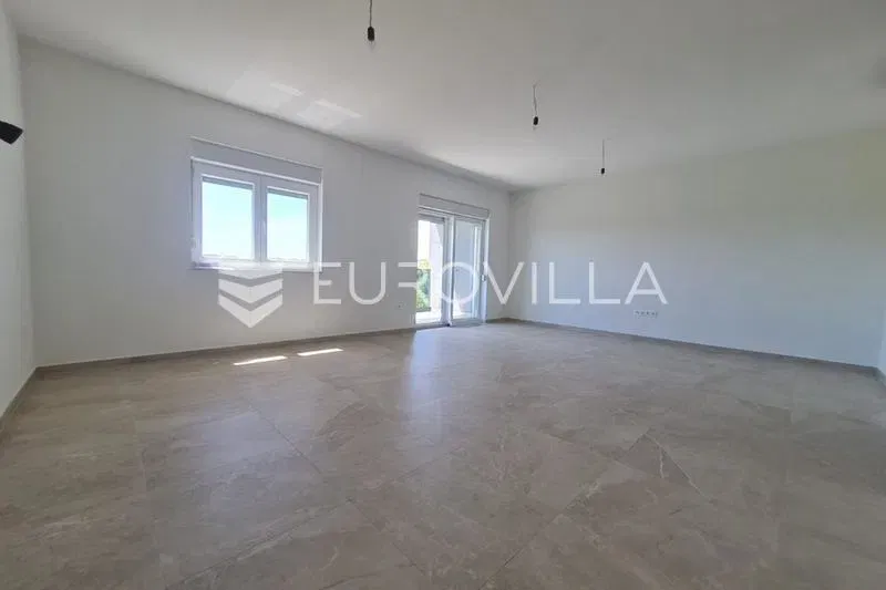 Vir, spacious three-bedroom apartment in the center of the island - new build – 3