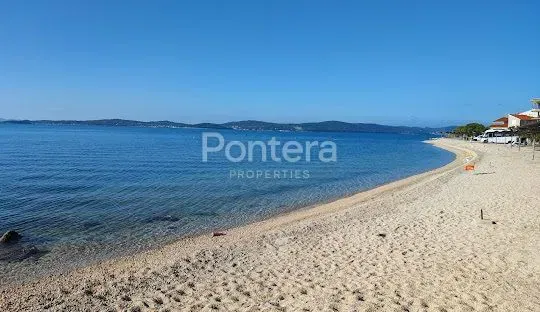 ZADAR, SUKOŠAN odličan ravan teren samo 350 metara od mora