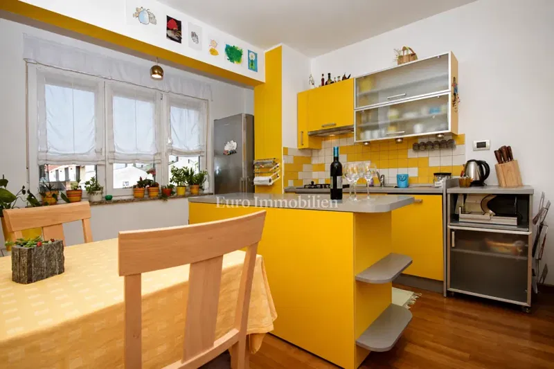 Pula Center - Quality Apartment with 2 Balconies – 2