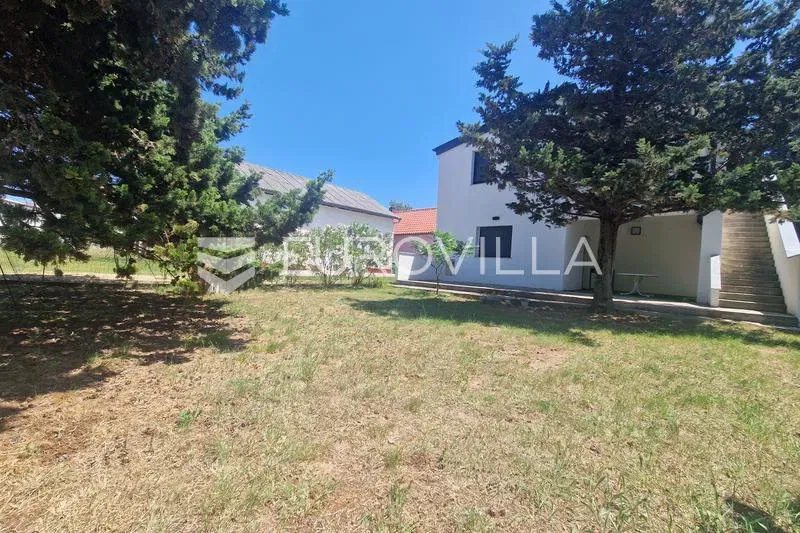Vir - Detached House with a Finished Apartment and ROH BAU Upper Floor, 500 m from the Sea – 2
