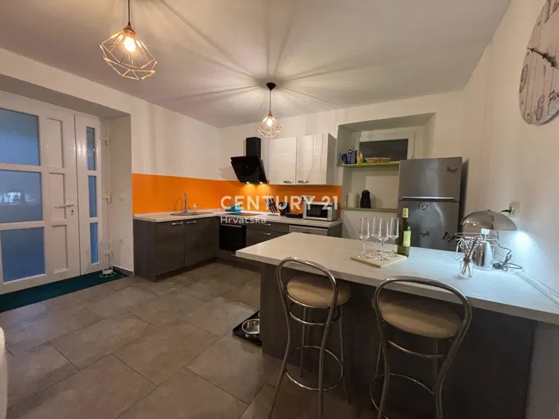Opportunity!! Opatija, center, apartment for sale, 2 bedrooms + living room, 100 m2 – 2