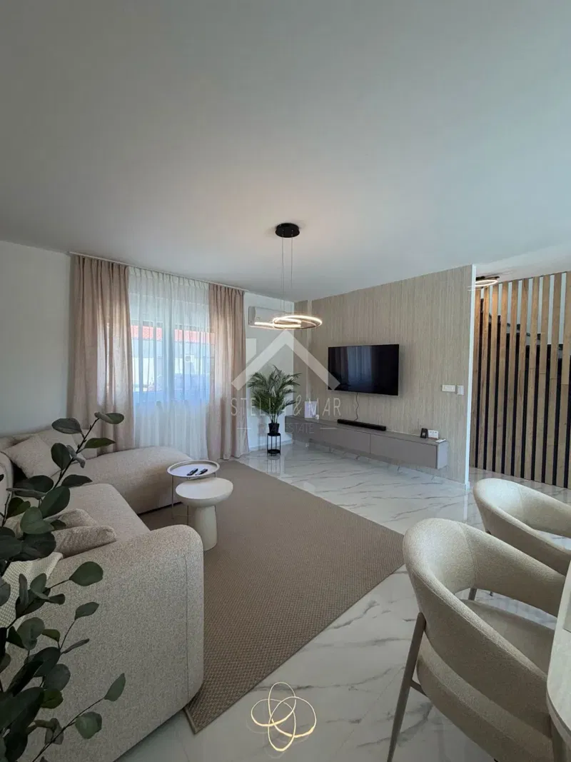 House with swimming pool, designed by designer - Vir, Center – 2