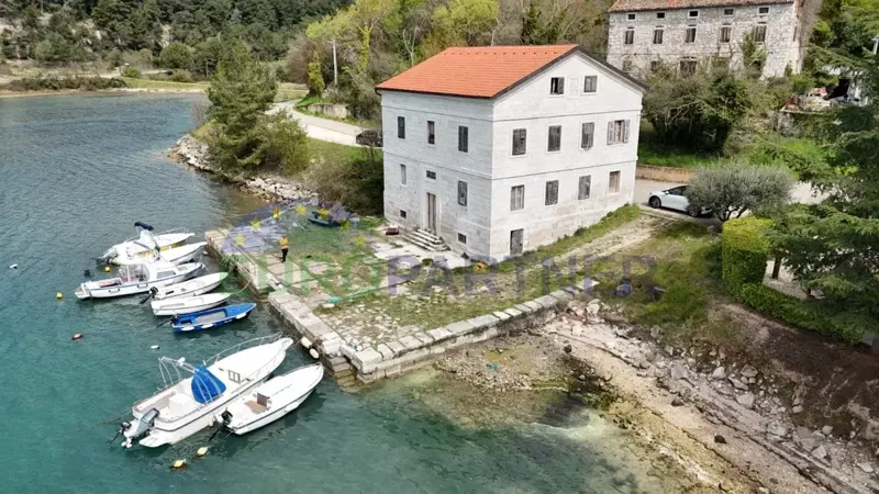 First row to the sea! Istria, a rarity on the market! – 3