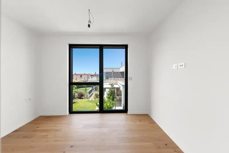 Istria, Novigrad, first-floor apartment in a luxury building – 3