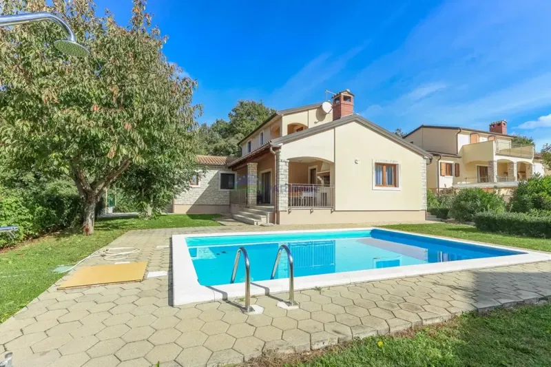 Mediterranean house with a swimming pool, 12 km from Poreč – 3