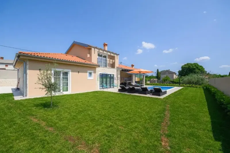 Istria, Kanfanar, beautiful villa in the surroundings of Kanfanar with a view. – 2