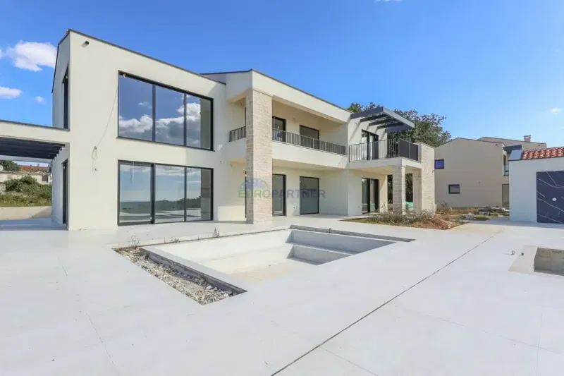 Designer villa with sea view, Poreč area, Istria – 3