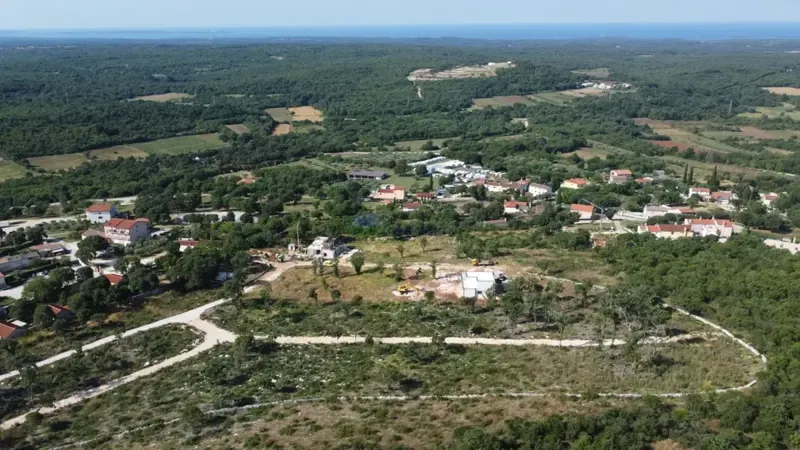 Land with a panoramic SEA-VIEW, in the vicinity of Rovinj – 2