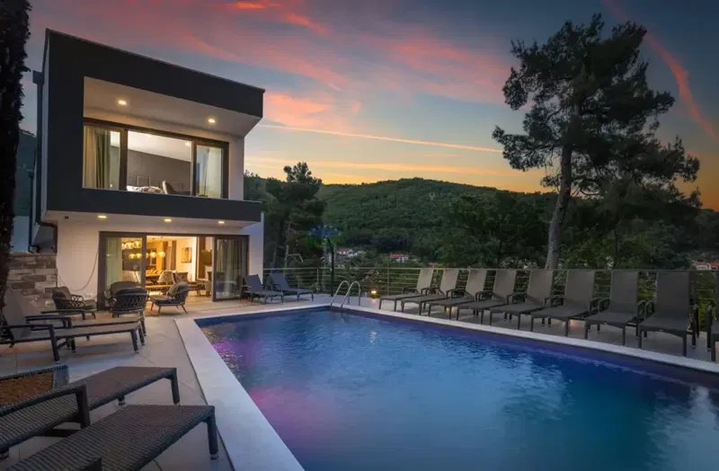 Exclusive villa with pool on the Opatija Riviera – 3