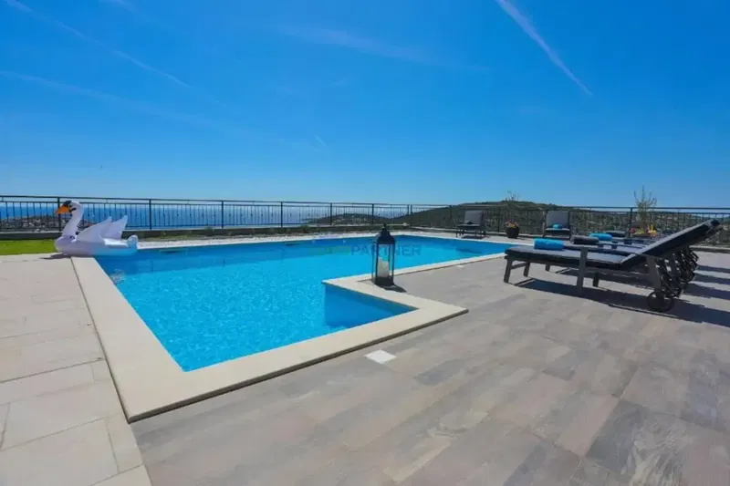 Rogoznica, Luxury villa with pool and panoramic sea view, for sale – 3