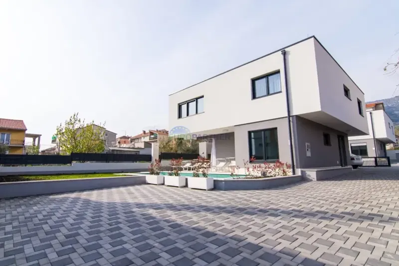 2 Beautiful modern villas with pool, Kaštela, for sale – 2