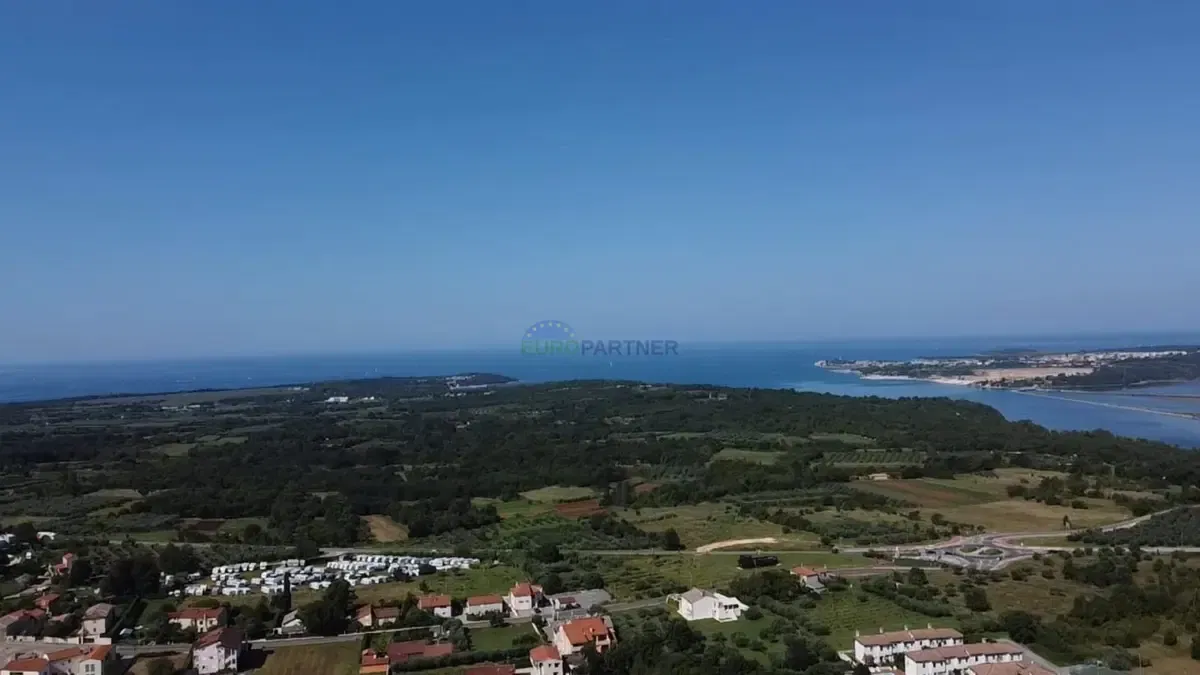 Građevinko zemljište na odličnoj lokaciji u Taru