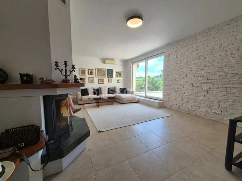 Sale, Srebrnjak, four-room duplex apartment 190 m², garage – 2