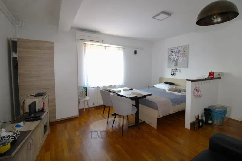 Casa indipendente a soli 1.500 m dal mare e dal centro cittadino – 3