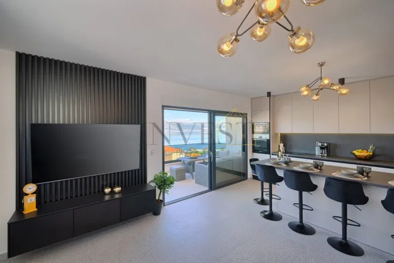 SLATINE, ČIOVO – PENTHOUSE AND DETACHED HOUSE 50 METERS FROM THE SEA – 3
