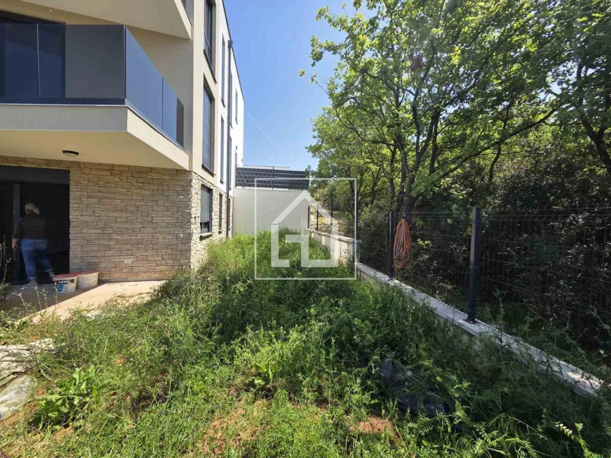 Wohnung Medulin, Ortsteil Mukalba – Erdgeschosswohnung mit privatem Garten