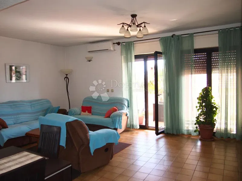 Allogio Jazine, Zadar, 215m2 – 3