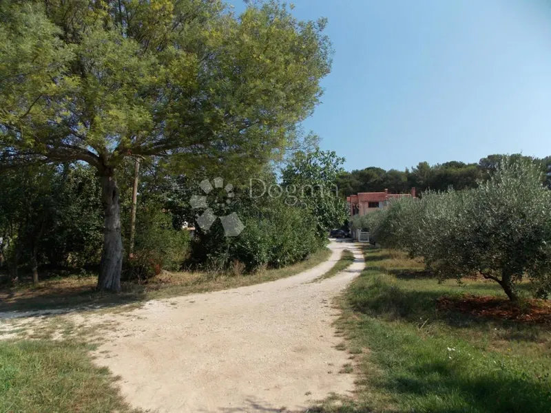 Terreno Busoler, Pula, 1.360m2 – 2