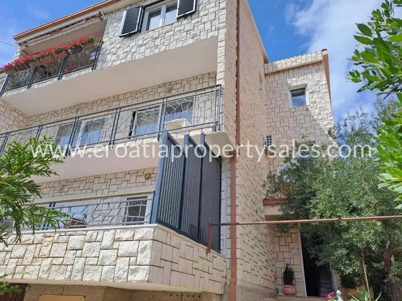 Omiš, kuća, prodaja, 1.200.000 €