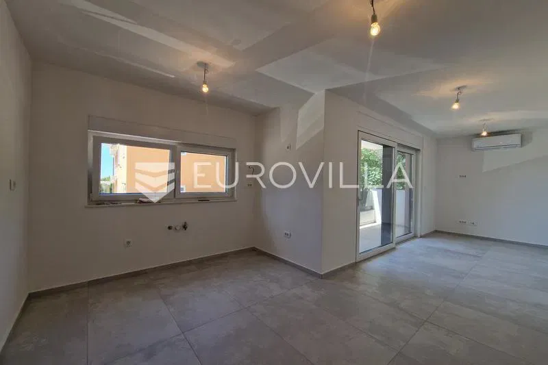 Vir Island - Two-Bedroom Apartment in a New Development, Southern Side of the Island – 3