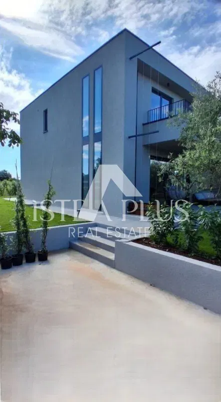 Poreč, Istrien – elegante neue Villa in moderner Architektur mit Swimmingpool!!