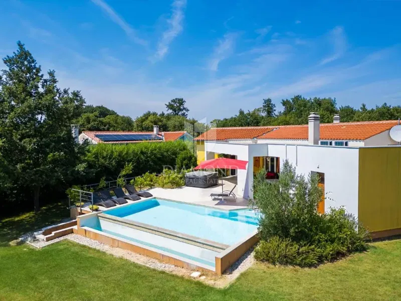 Istria centrale, due eleganti case a un piano con piscine e area wellness – 2