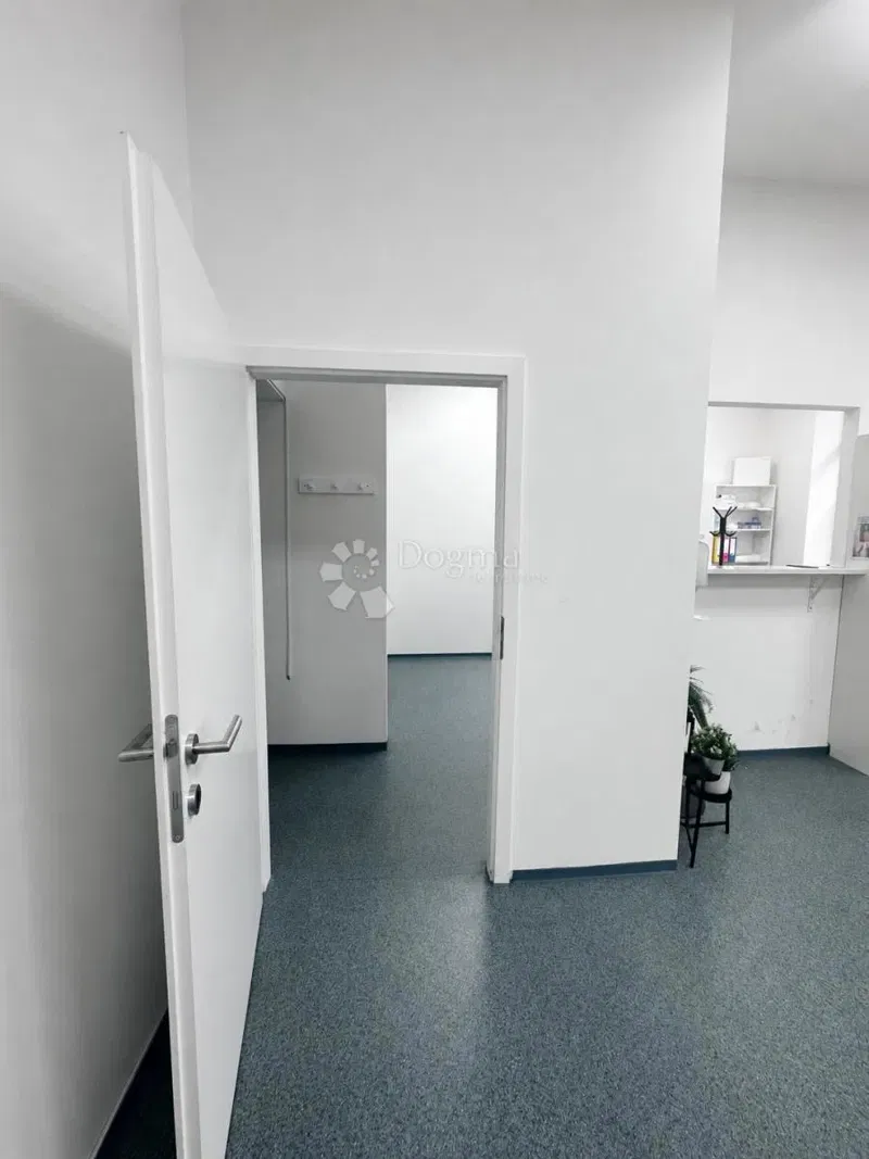 Kereskedelmi Črnomerec, 85m2 – 3