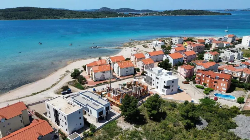SRIMA, TOP LOKALIZACJA, DWUPOKOJOWE MIESZKANIE W NOWYM BUDYNKU – 3