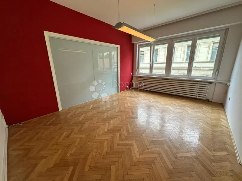 Lakás Donji grad, Donji Grad, 100m2 – 2