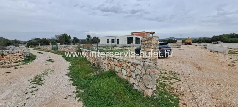 .::: Unfinished single-family house in Bogdanovići :::. – 2