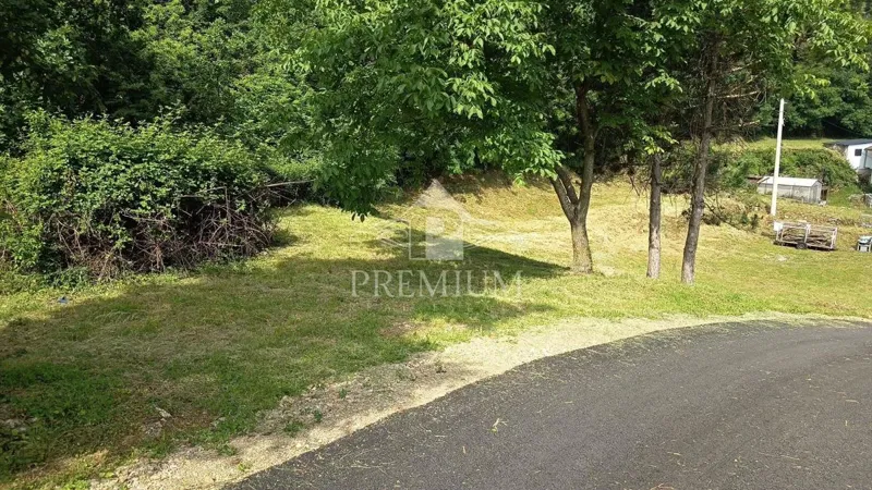 TERRENO EDIFICABILE con progetto dettagliato – 3
