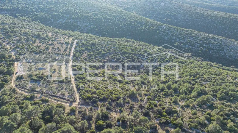 Povlja, Povlja, 7,647.00 m2, 76,470.00 EUR – 2