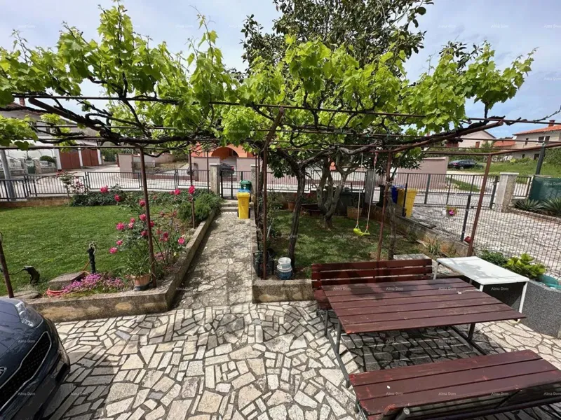 We are selling an apartment in a quiet location. Busoler. – 2